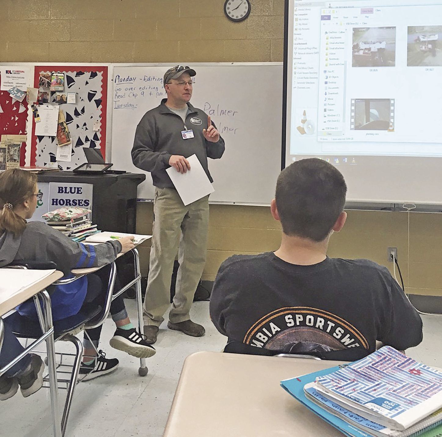 CCMS students learn about tech in ag